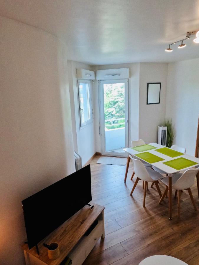 Appartement Cosy Жуе-ле-Тур Екстериор снимка